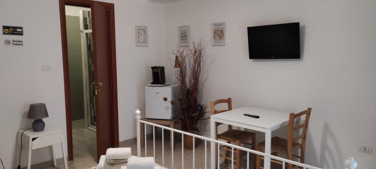 Da Vinci Affittacamere Borgo Taranto Exterior photo